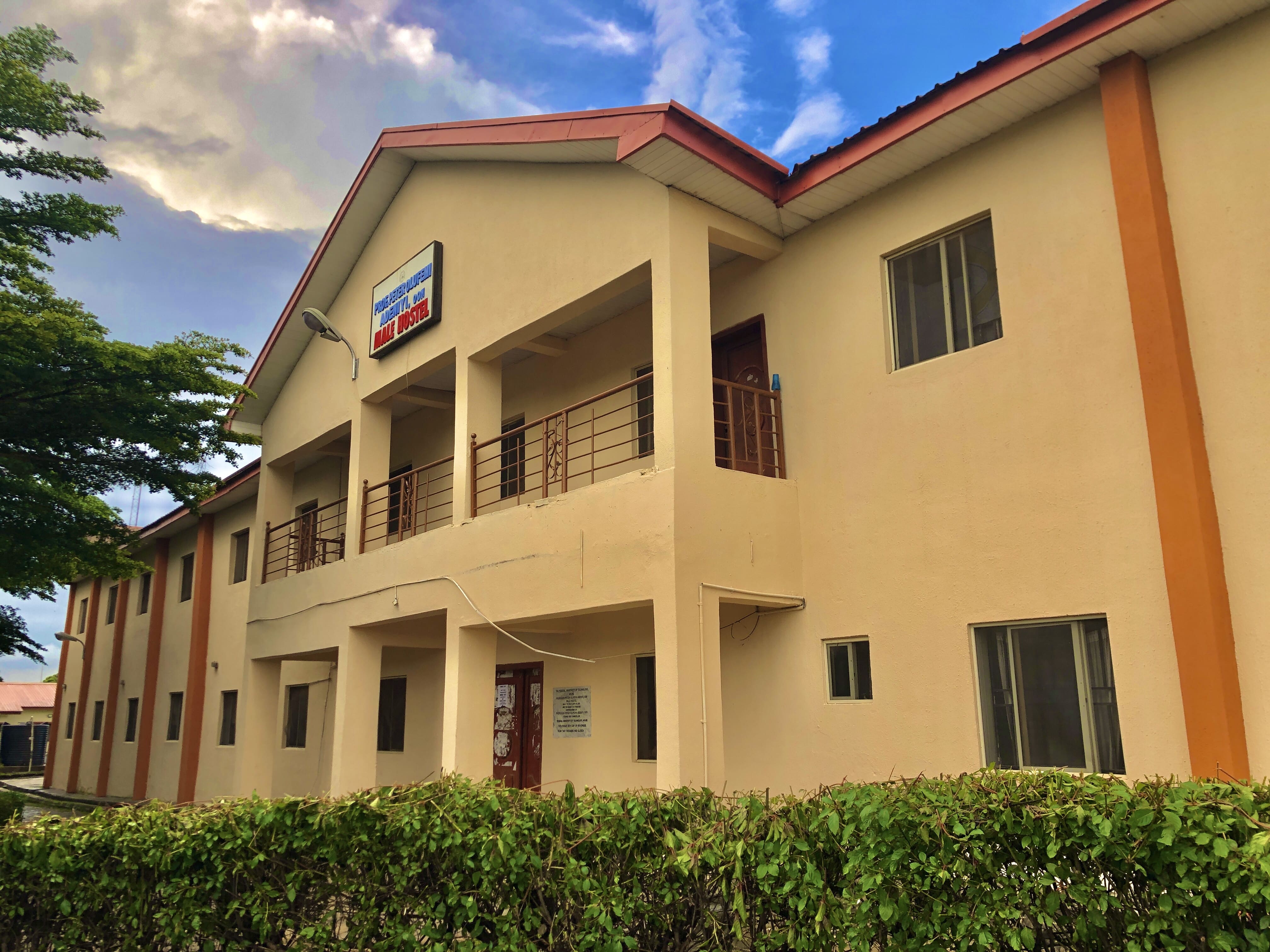 adeniyi_hall
